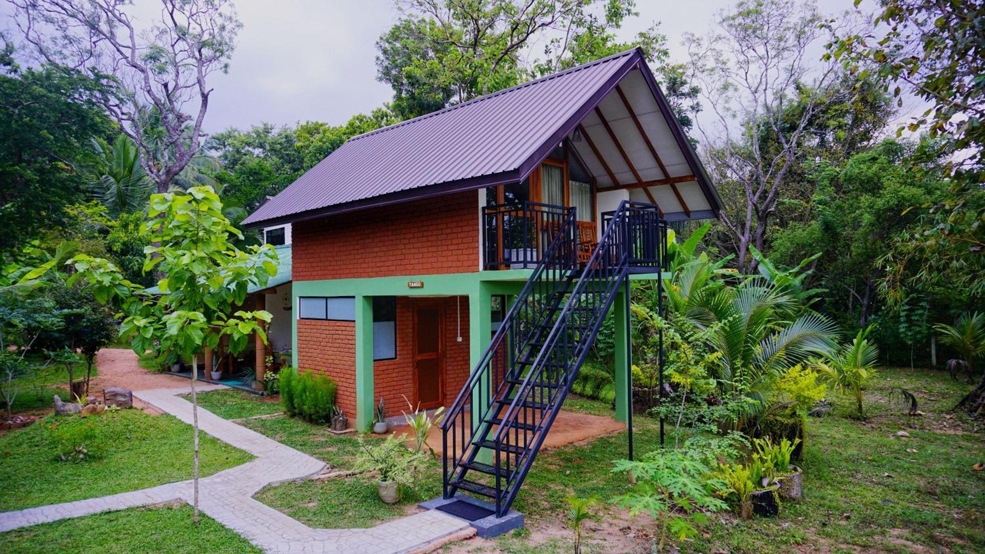 Sigiri Saat Cabana Sigiriya Exterior foto